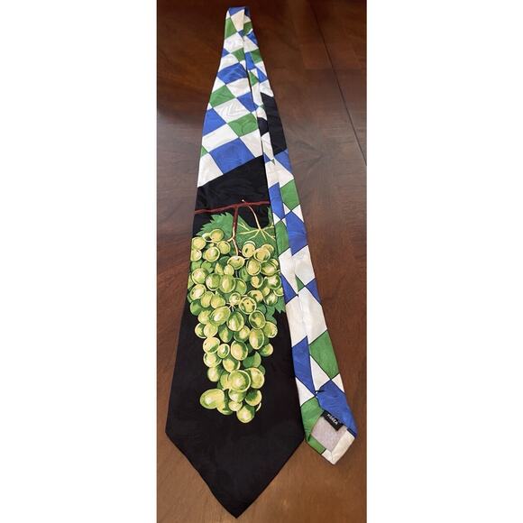 Vintage FCX Collection 100% Silk Men’s Neck Tie Made In Korea Grape Print - Picture 3 of 9